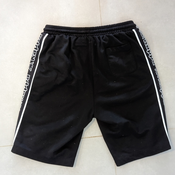 EUC Vintage Kappa Shorts Size Small - Picture 2 of 6